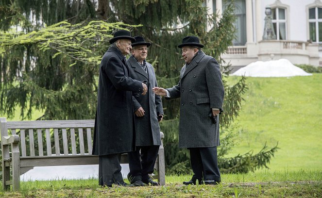 Die Akte General - Photos - Dieter Schaad, Bernhard Schütz, Gustav Peter Wöhler