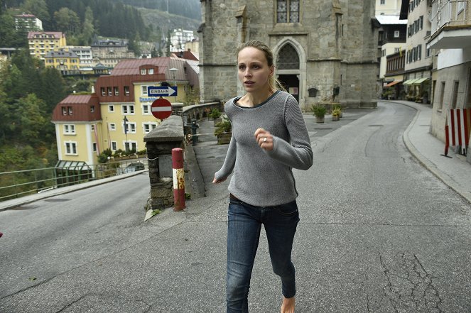 Das Dorf des Schweigens - Z filmu - Petra Schmidt-Schaller