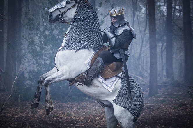 The White Queen - The Final Battle - Photos - Aneurin Barnard