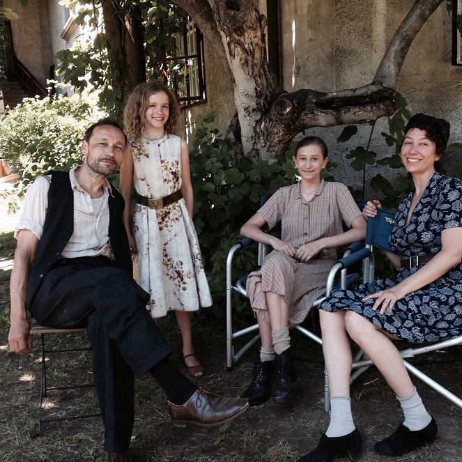 Maikäfer flieg - Tournage - Gerald Votava, Zita Gaier, Ursula Strauss