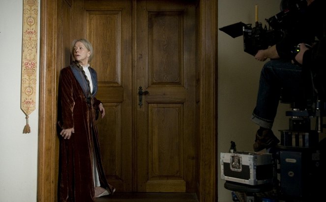Poslední neděle - Z natáčení - Helen Mirren