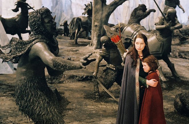 Narnia Krónikái - Az oroszlán, a boszorkány és a ruhásszekrény - Filmfotók - Anna Popplewell, Georgie Henley