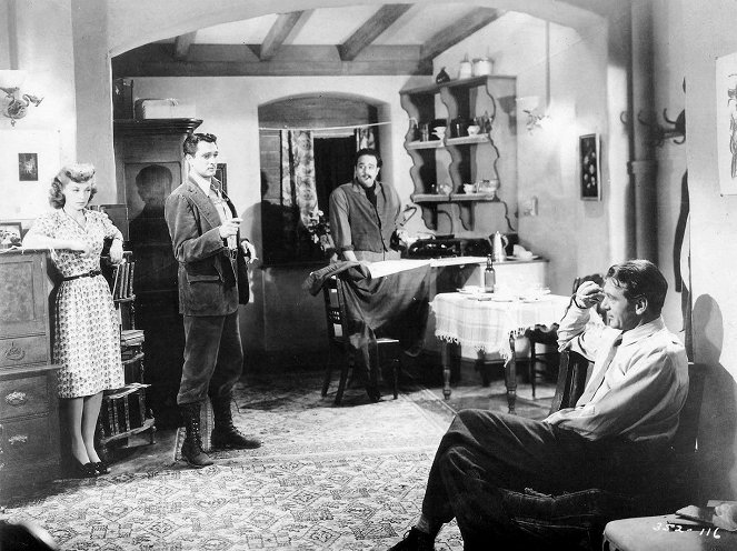 Plášť a dýka - Z filmu - Lilli Palmer, Robert Alda, Gary Cooper