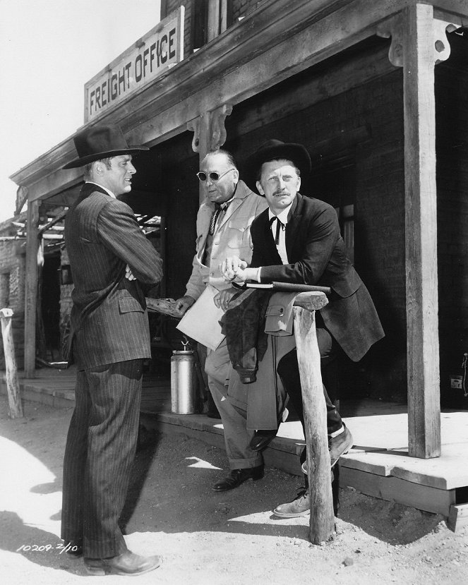 Gunfight at the O.K. Corral - Tournage - Burt Lancaster, Hal B. Wallis, Kirk Douglas