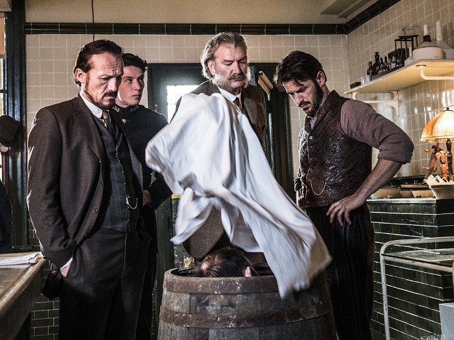 Ripper Street - Season 3 - De la película