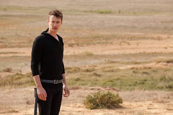 Dominion - The Narrow Gate - Kuvat elokuvasta - Tom Wisdom