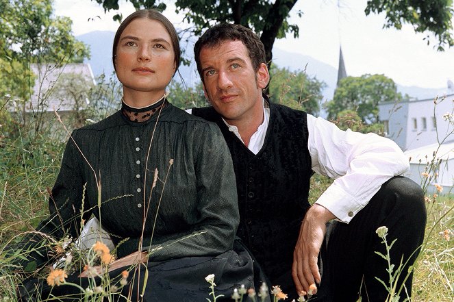 Franz und Anna - De la película - Julia Urban, Heio von Stetten