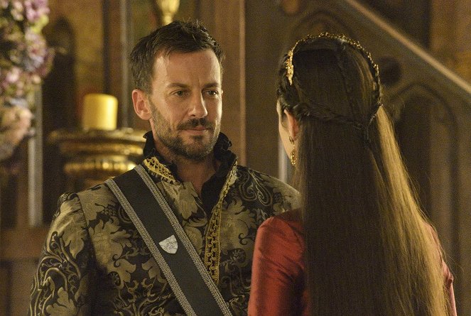 Reign - The Lamb and the Slaughter - Van film - Craig Parker