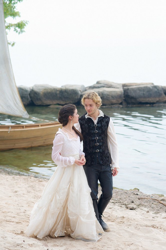 Reign - In a Clearing - Photos - Adelaide Kane, Toby Regbo