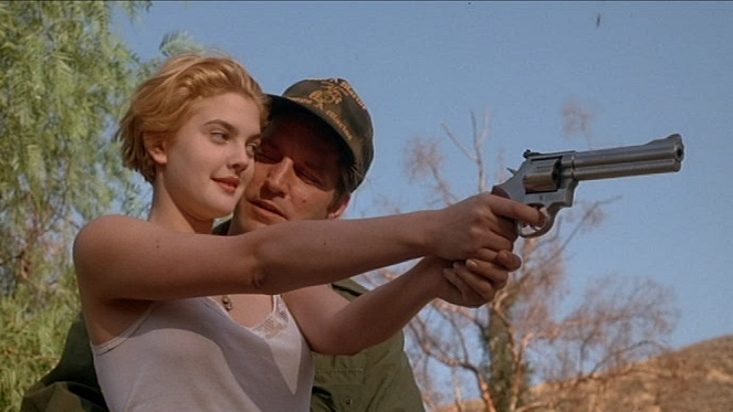 Milenci se zbraní - Z filmu - Drew Barrymore