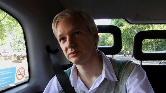 We Steal Secrets: The Story of WikiLeaks - Van film