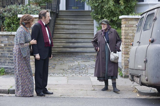 The Lady in the Van - Filmfotos - Roger Allam, Maggie Smith