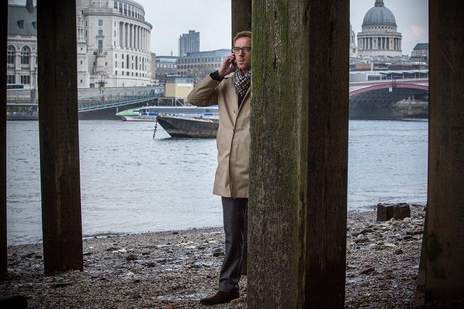 Our Kind of Traitor - Van film - Damian Lewis