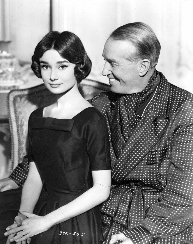 Liebe am Nachmittag - Filmfotos - Audrey Hepburn, Maurice Chevalier