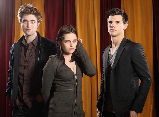 Alkonyat - Napfogyatkozás - Promóció fotók - Robert Pattinson, Kristen Stewart, Taylor Lautner