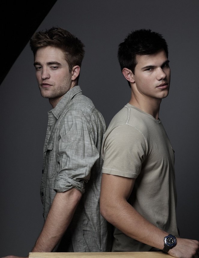 A Saga Twilight: Eclipse - Promo - Robert Pattinson, Taylor Lautner