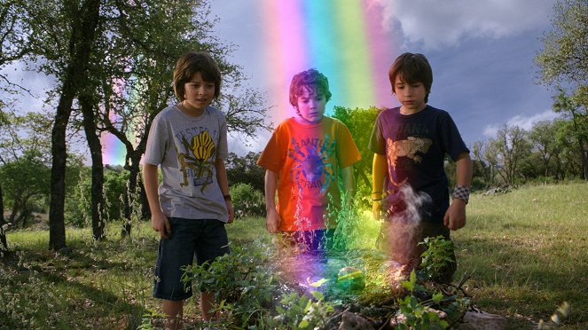 Das Geheimnis des Regenbogensteins - Filmfotos - Leo Howard, Trevor Gagnon, Rebel Rodriguez