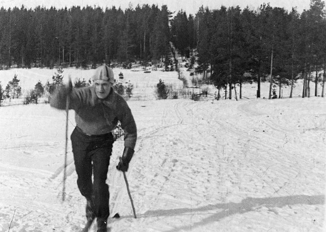 De snöhöljda skogarnas man - Kuvat elokuvasta - Viljo Hurme