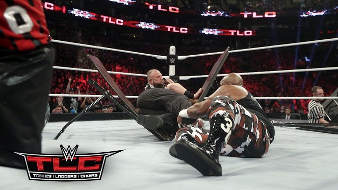 WWE TLC: Tables, Ladders & Chairs - Vitrinfotók - Mark LoMonaco