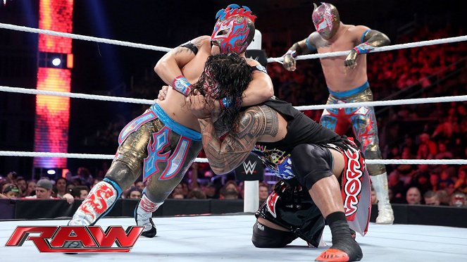 WWE Monday Night RAW - Fotosky - Emanuel Rodriguez, Jorge Arias