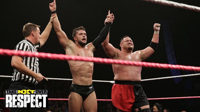 NXT TakeOver: Respect - Fotocromos - Fergal Devitt, Joe Seanoa