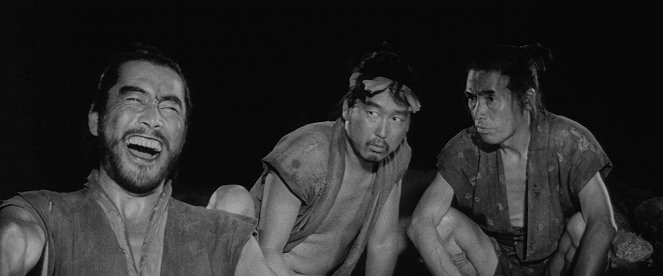 Rejtett erőd - Filmfotók - Toshirō Mifune