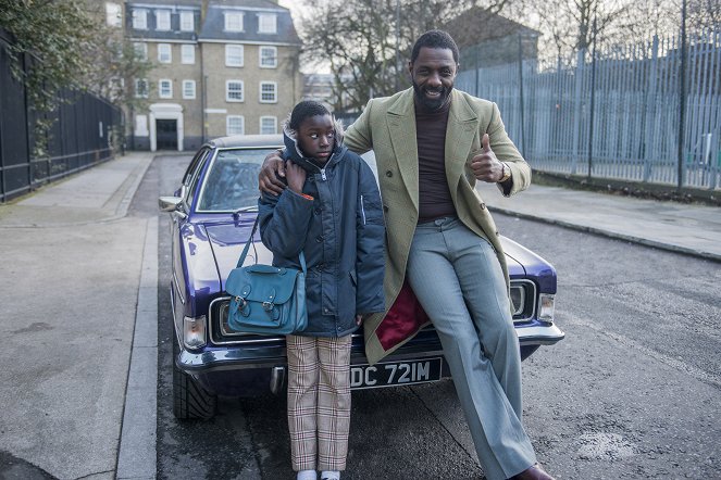 Playhouse Presents - King for a Term - Werbefoto - Omar Agyei, Idris Elba