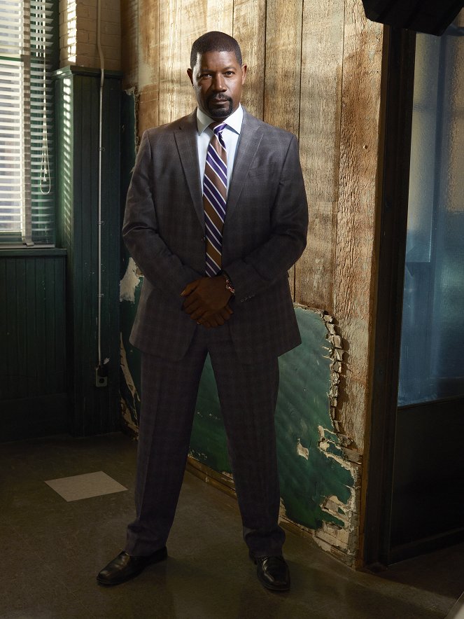 Backstrom - Promoción - Dennis Haysbert