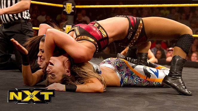 WWE NXT - Lobby karty - Pamela Martinez