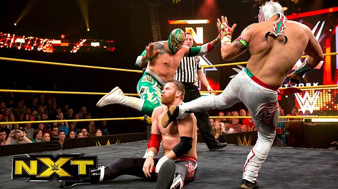WWE NXT - Fotocromos - Jorge Arias, Rami Sebei