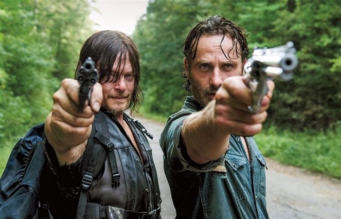 The Walking Dead - The Next World - Photos - Norman Reedus, Andrew Lincoln