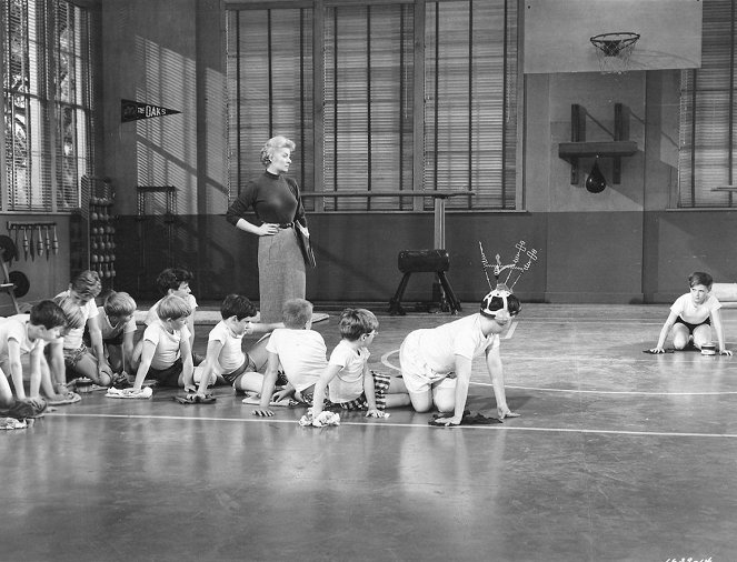 Hennes tolv män - Kuvat elokuvasta - Greer Garson