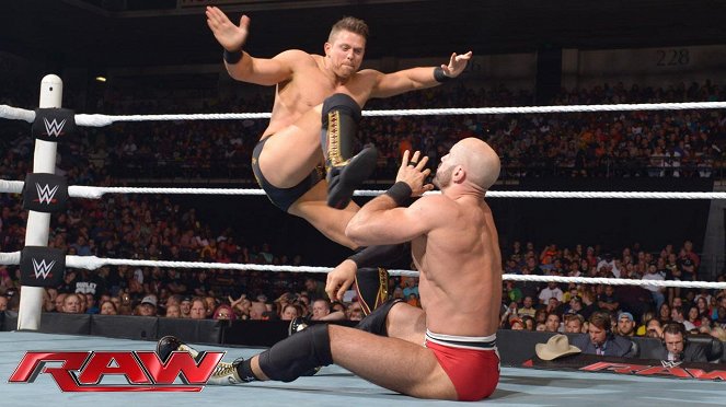WWE Monday Night RAW - Fotosky - Mike "The Miz" Mizanin, Claudio Castagnoli