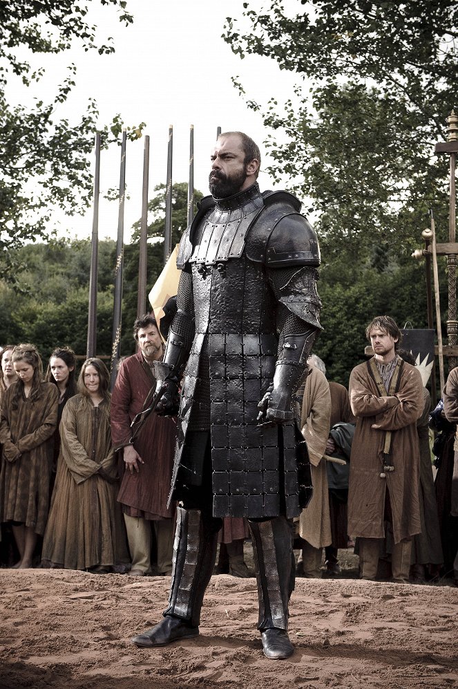 Game of Thrones - Season 1 - The Wolf and the Lion - Photos - Conan Stevens