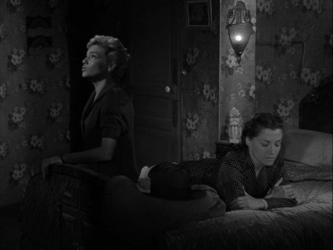 Diabolique - Filmfotos - Simone Signoret, Véra Clouzot