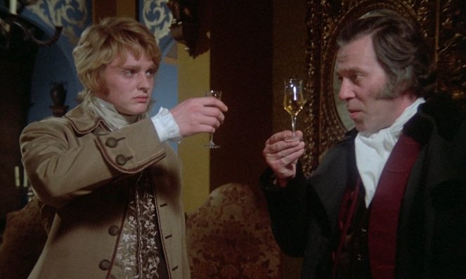 Captain Kronos: Vampire Hunter - Do filme - Shane Briant, John Carson