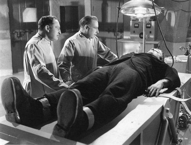 Frankenstein szelleme - Filmfotók - Lionel Atwill, Cedric Hardwicke, Lon Chaney Jr.