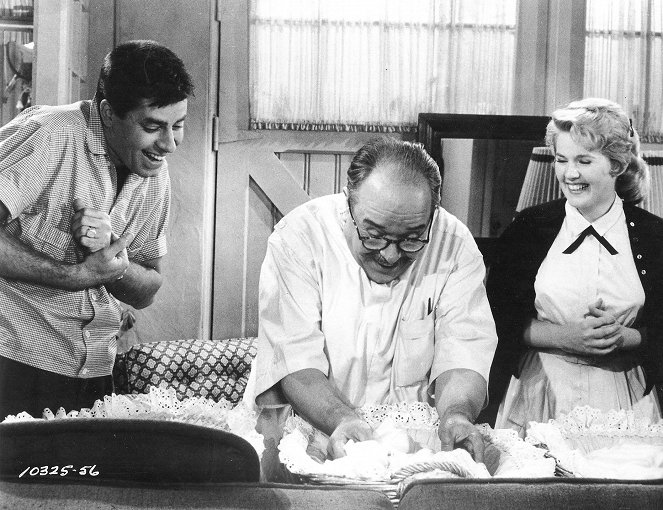 Yo soy el padre y la madre - De la película - Jerry Lewis, Connie Stevens
