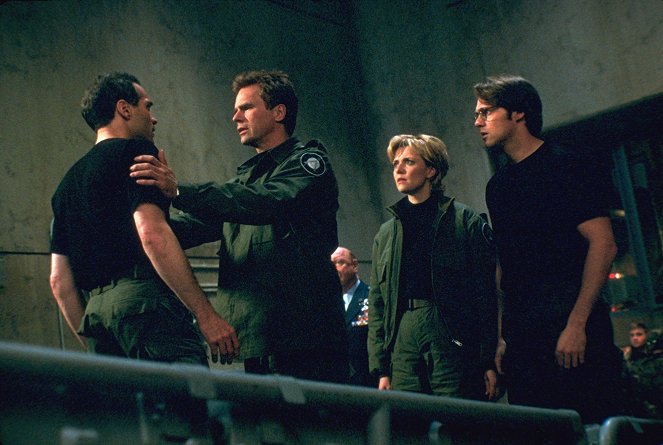Stargate Kommando SG-1 - Der Feind in seinem Körper - Filmfotos - Jay Acovone, Richard Dean Anderson, Amanda Tapping, Michael Shanks