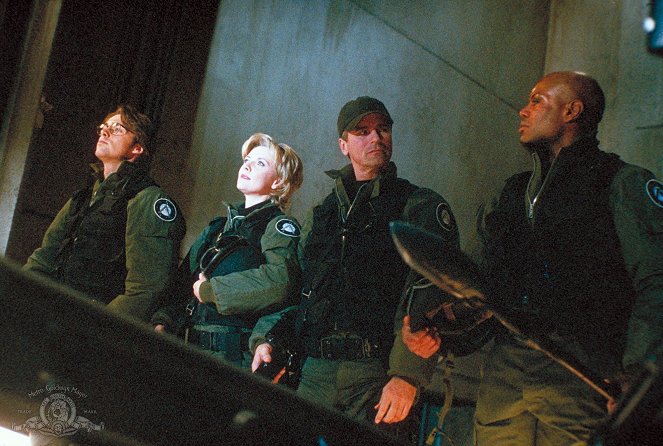 Hvězdná brána - Nepřítel uvnitř - Z filmu - Michael Shanks, Amanda Tapping, Richard Dean Anderson, Christopher Judge