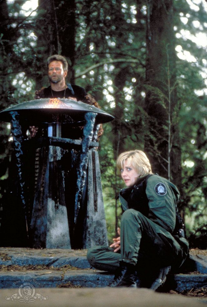 Stargate SG-1 - The First Commandment - De la película - William Russ, Amanda Tapping