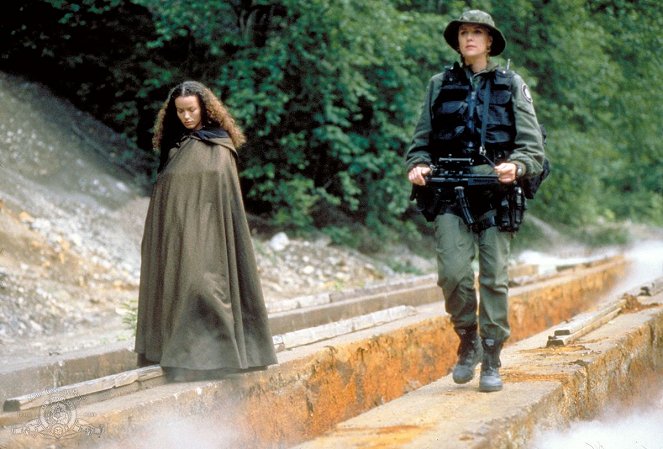 Stargate Kommando SG-1 - Im Reich des Donnergottes - Filmfotos - Galyn Görg, Amanda Tapping