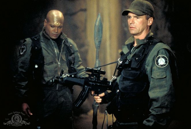 Stargate SG-1 - Thor's Hammer - Photos - Christopher Judge, Richard Dean Anderson