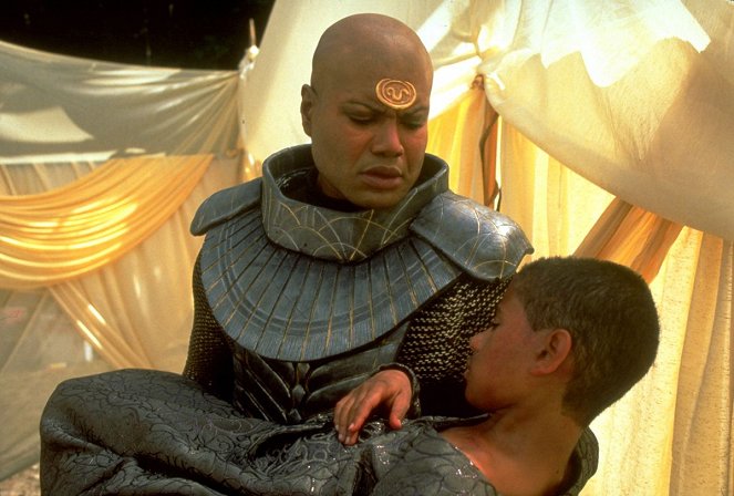Stargate Kommando SG-1 - Blutsbande - Filmfotos - Christopher Judge, Neil Denis