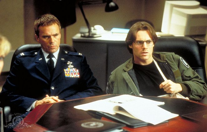 Stargate SG-1 - Politics - Film - Richard Dean Anderson, Michael Shanks