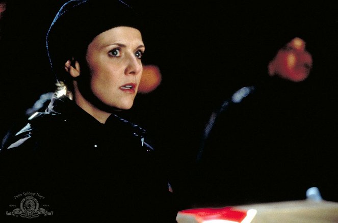 Stargate SG-1 - Within the Serpent's Grasp - Van film - Amanda Tapping