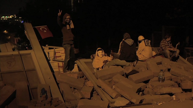 From Gazi to Gezi - Kuvat elokuvasta