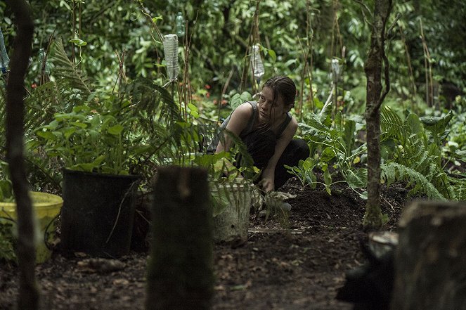The Survivalist - Do filme - Mia Goth