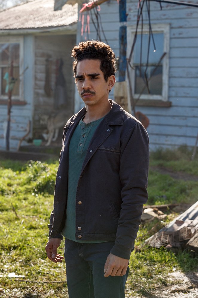 Ash vs Evil Dead - Brujo - De la película - Ray Santiago