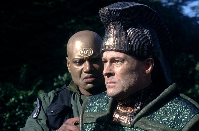 Stargate SG-1 - Season 2 - The Gamekeeper - Photos - Christopher Judge, Dwight Schultz